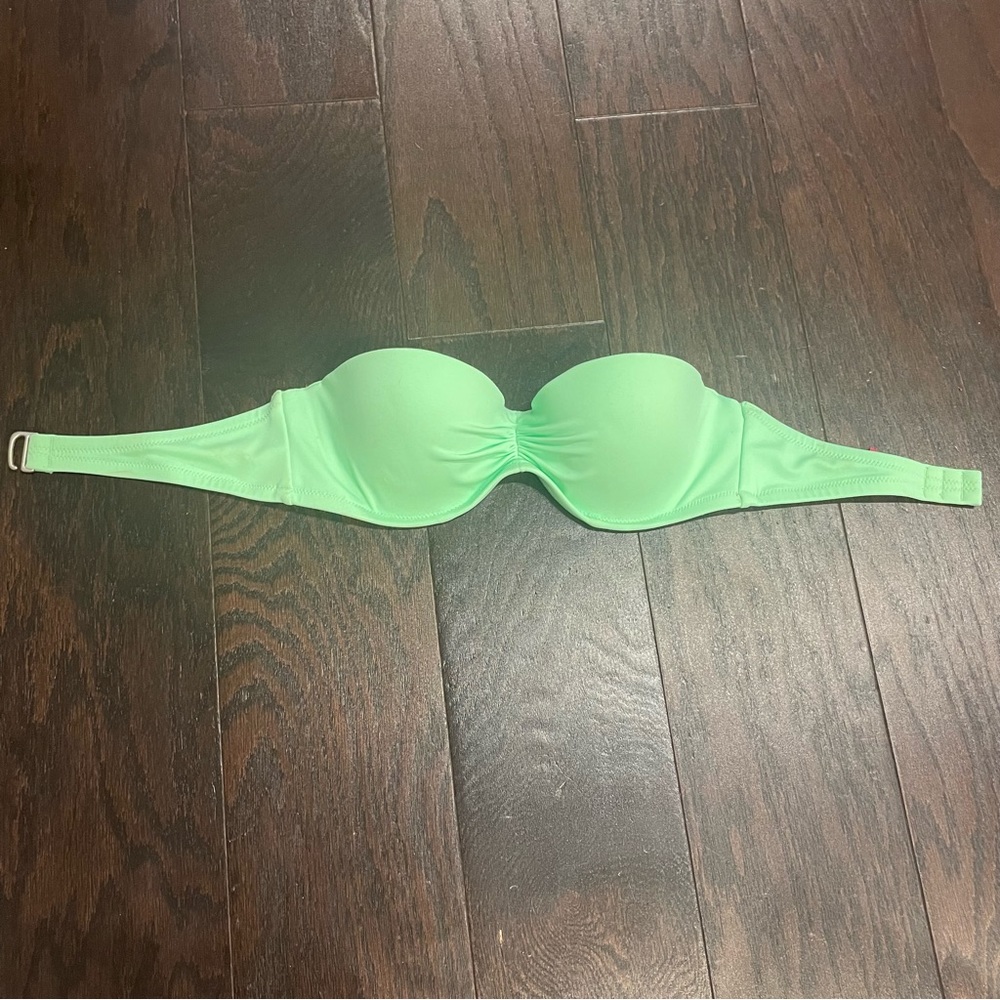 Victoria’s Secret swim